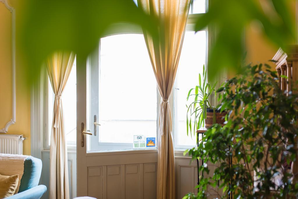 Downtown Oasis Hostel Budapest Kültér fotó