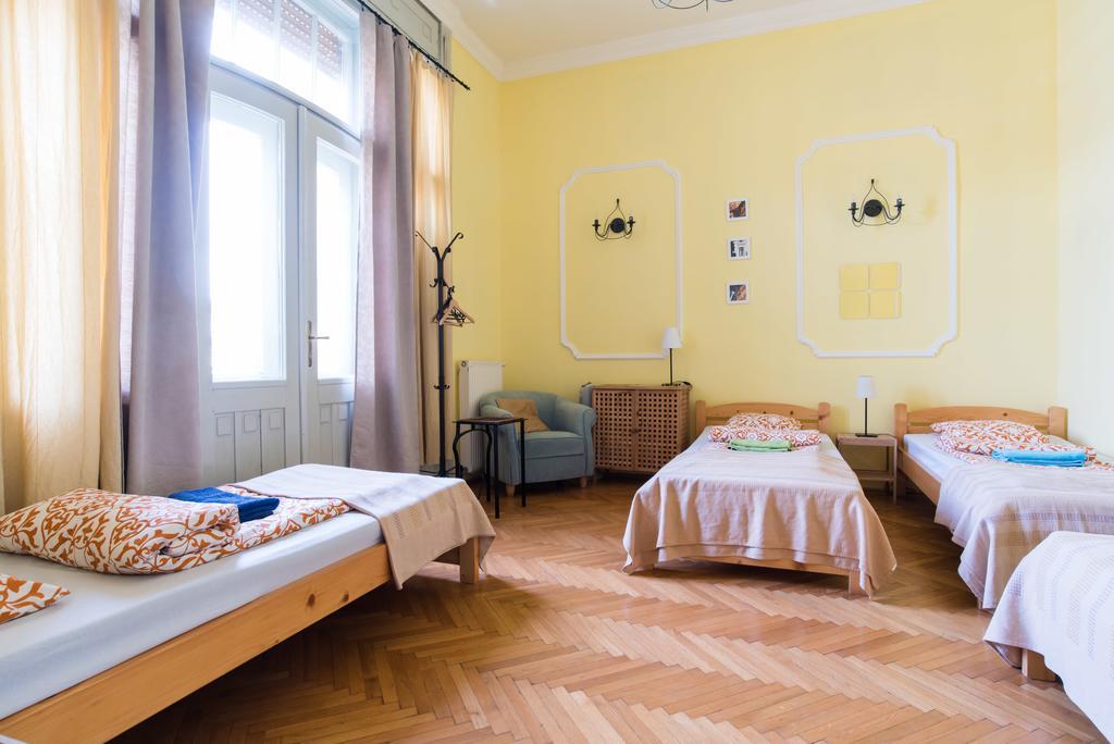 Downtown Oasis Hostel Budapest Kültér fotó